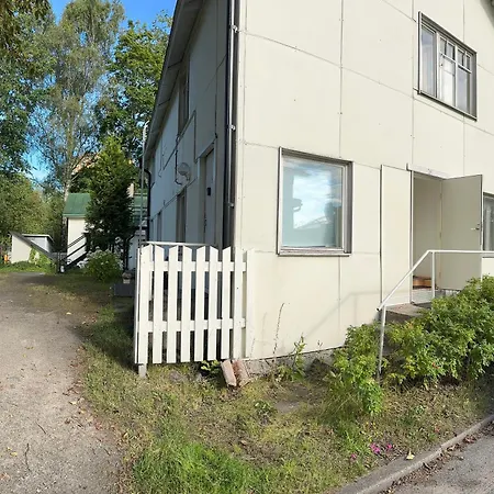 Wooden House 1 Km From River Апартаменты