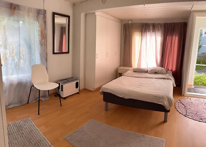 Wooden House 1 Km From River Διαμέρισμα *